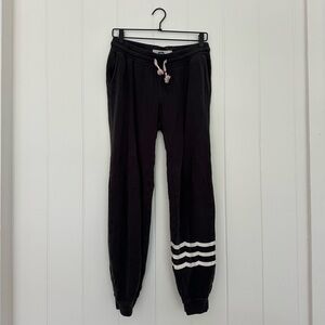 SOL Angeles black Sweats